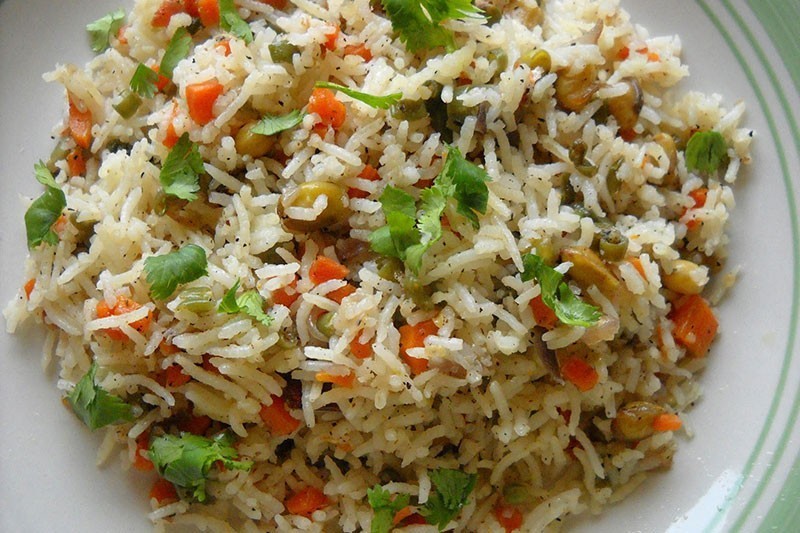 Basmati pirinač sa bademima