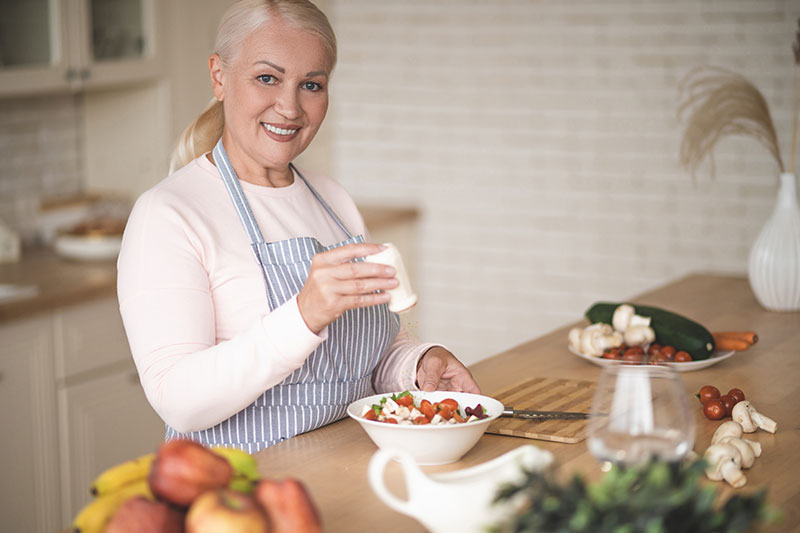Ishrana u menopauzi: Ojačajte kosti i pobedite osteoporozu!